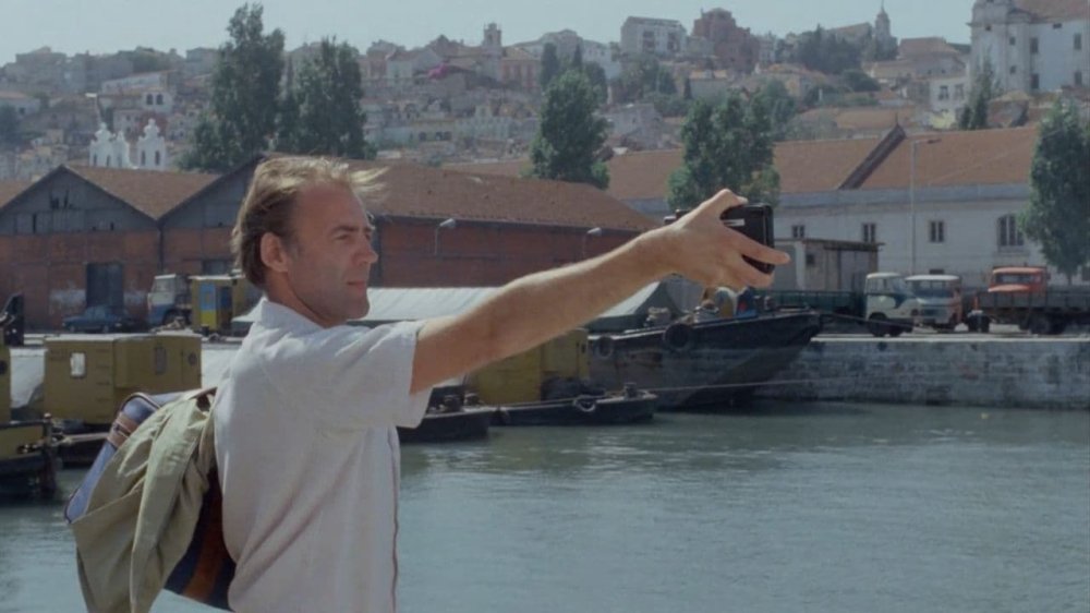 Ở Thành Phố Trắng - In The White City